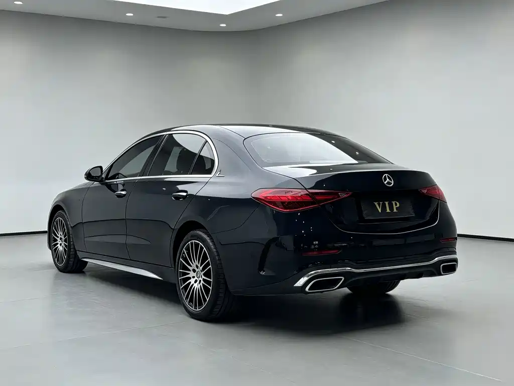 Mercedes-Benz C-Class — фото 7