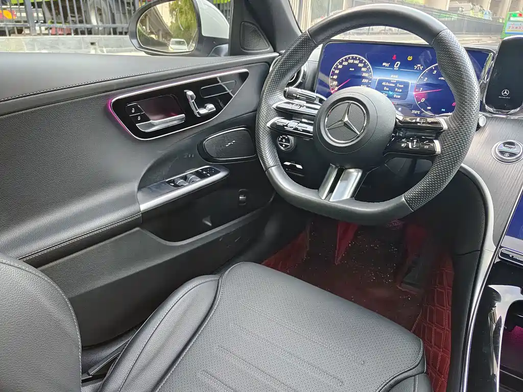 Mercedes-Benz C-Class — фото 14