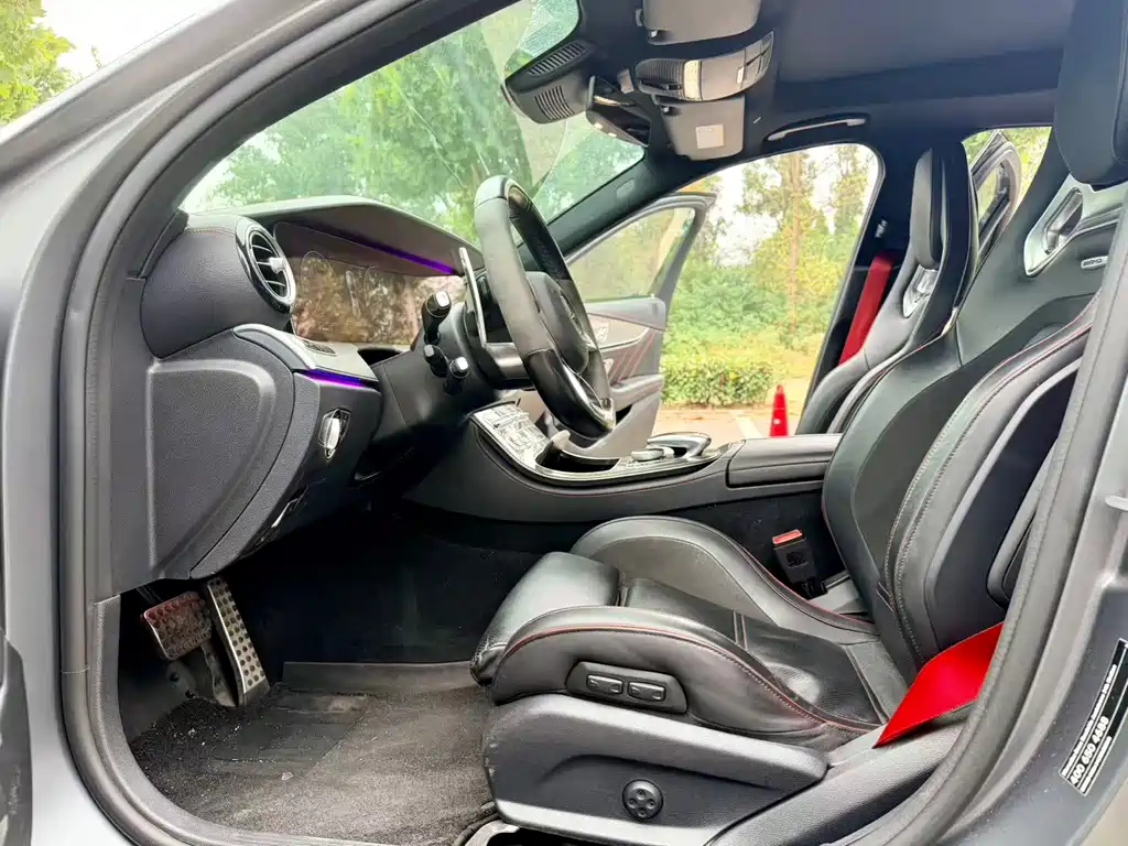Mercedes-Benz E-Class AMG — фото 6