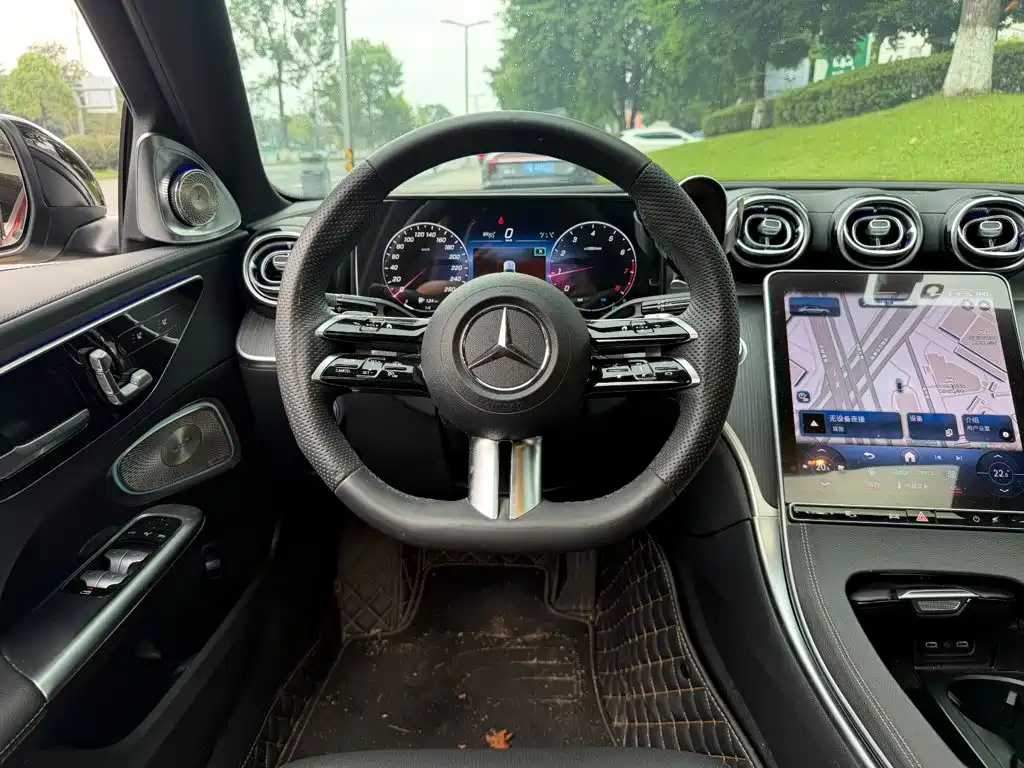 Mercedes-Benz C-Class — фото 14