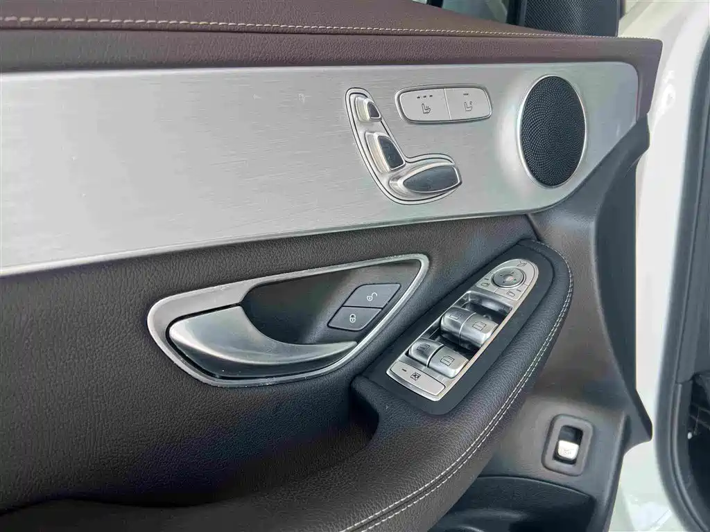 Mercedes-Benz GLC — фото 20