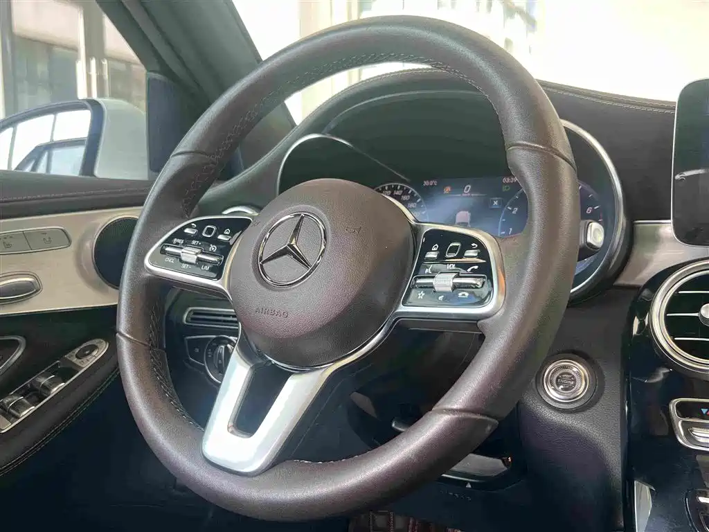 Mercedes-Benz GLC — фото 38