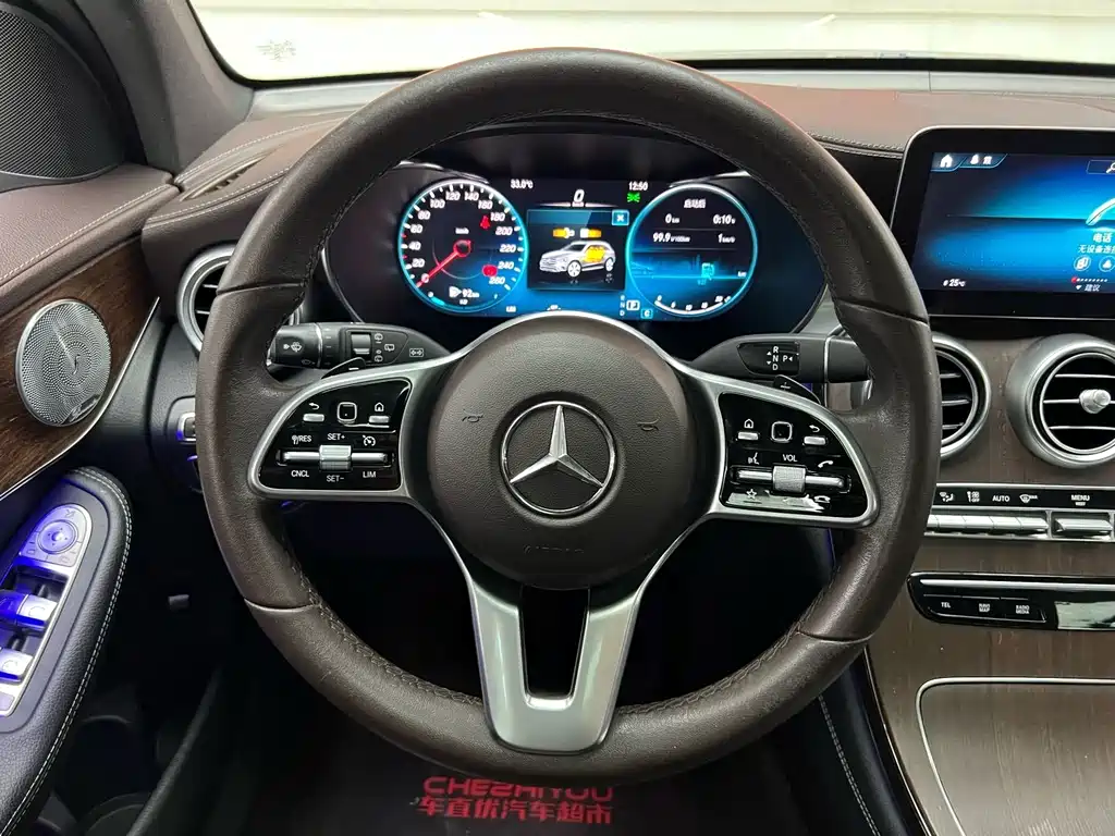 Mercedes-Benz GLC — фото 14