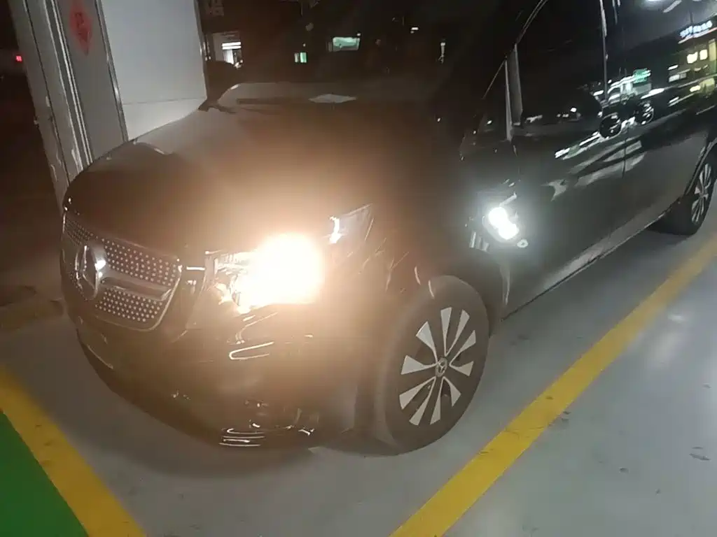 Mercedes-Benz Vito — фото 2