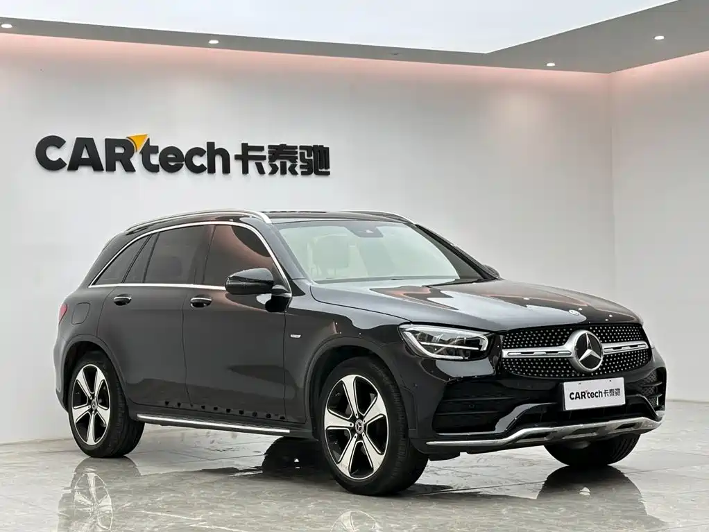 Mercedes-Benz GLC — фото 6
