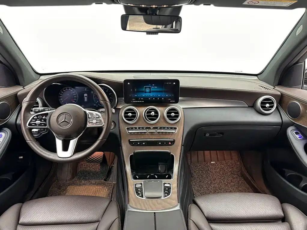 Mercedes-Benz GLC — фото 10