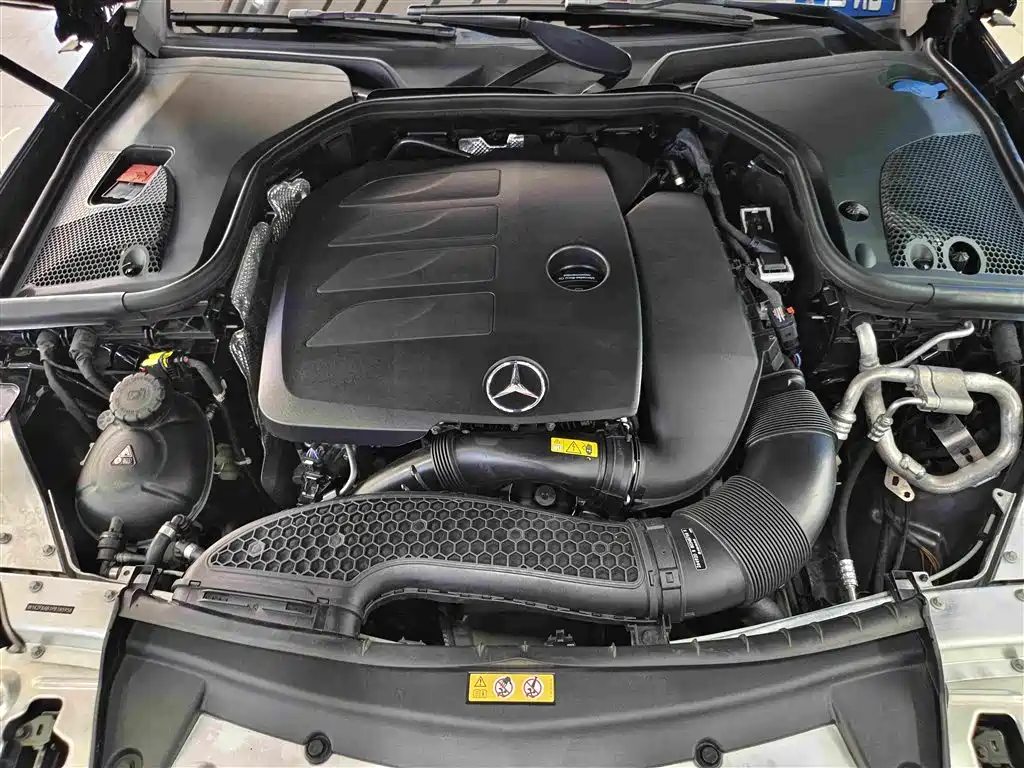 Mercedes-Benz E-Class (Import) — фото 10