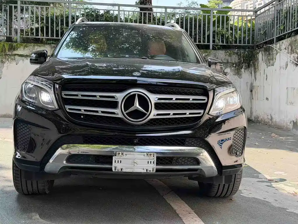 Mercedes-Benz GLS — фото 2