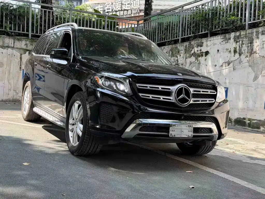 Mercedes-Benz GLS — фото 3