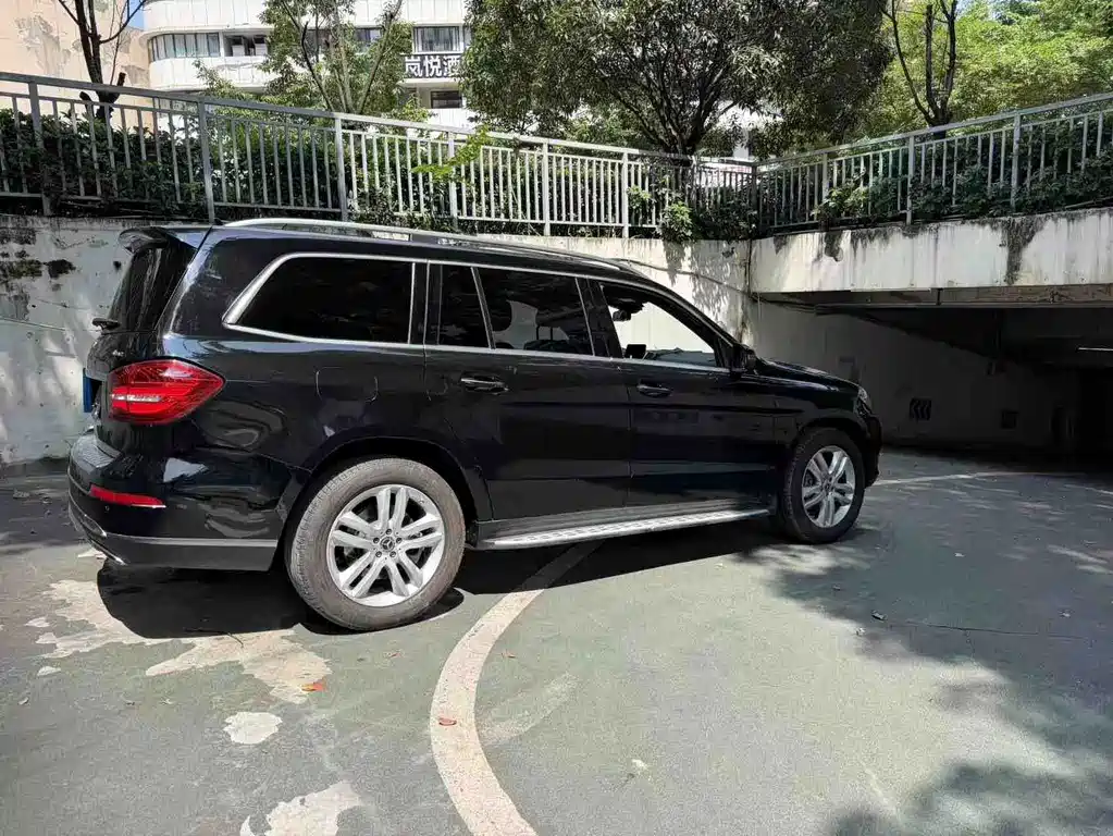Mercedes-Benz GLS — фото 5