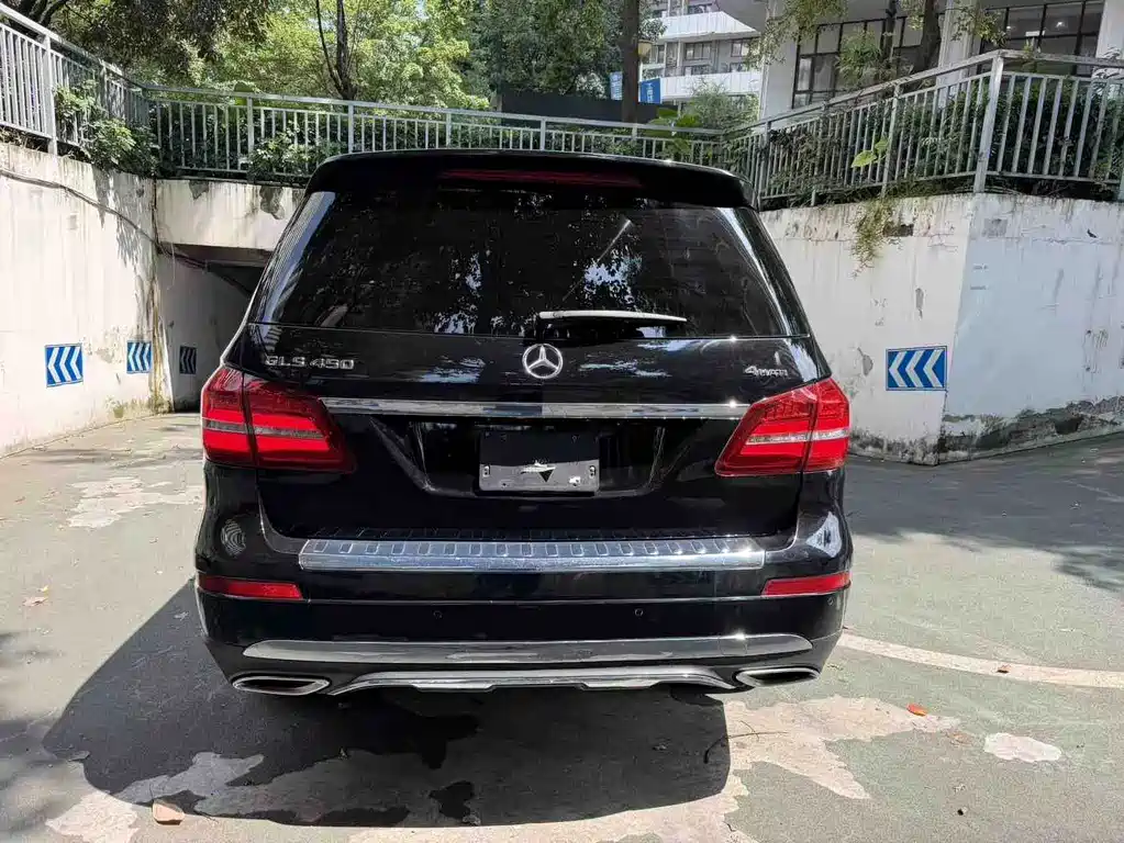 Mercedes-Benz GLS — фото 7