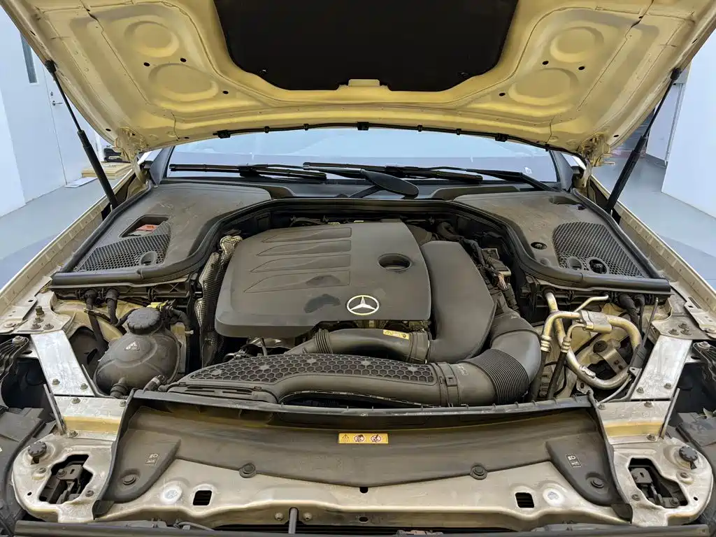 Mercedes-Benz E-Class (Import) — фото 9
