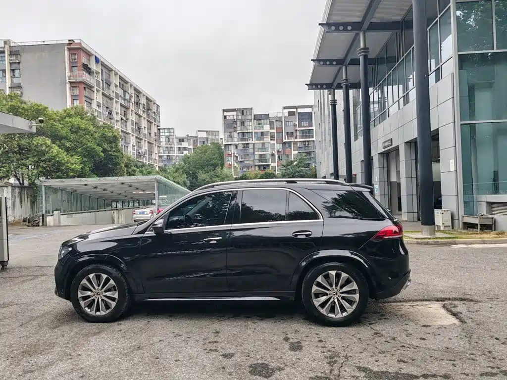 Mercedes-Benz GLE (Import) — фото 7