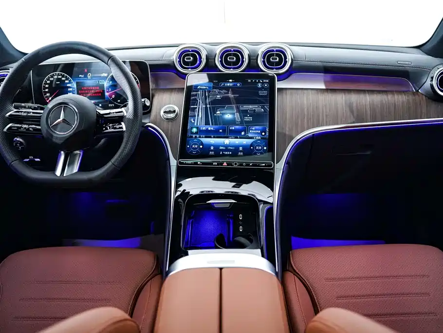 Mercedes-Benz GLC — фото 14