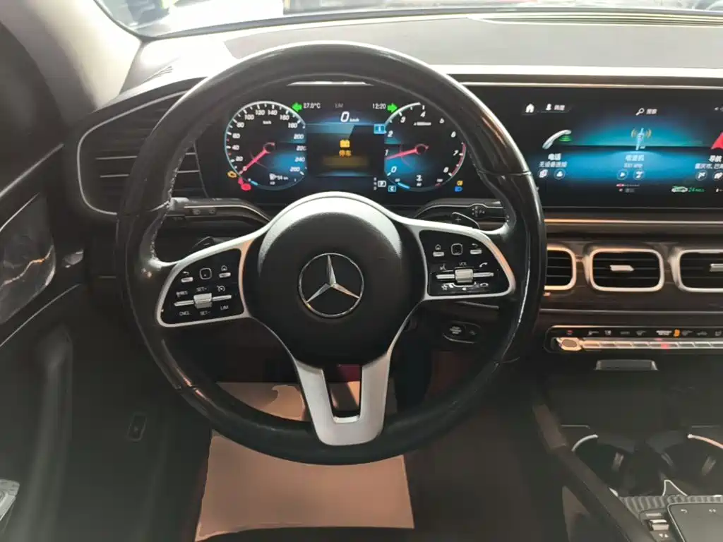 Mercedes-Benz GLE (Import) — фото 11