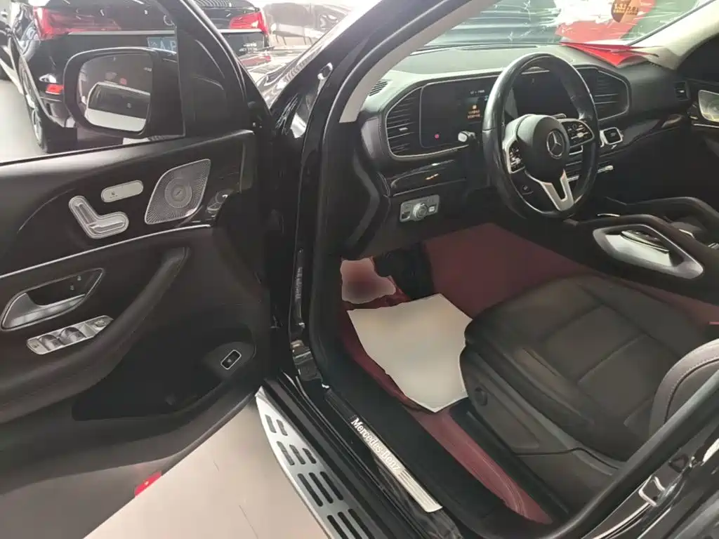 Mercedes-Benz GLE (Import) — фото 16