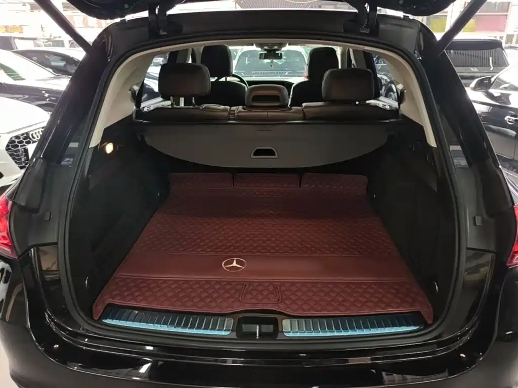 Mercedes-Benz GLE (Import) — фото 19