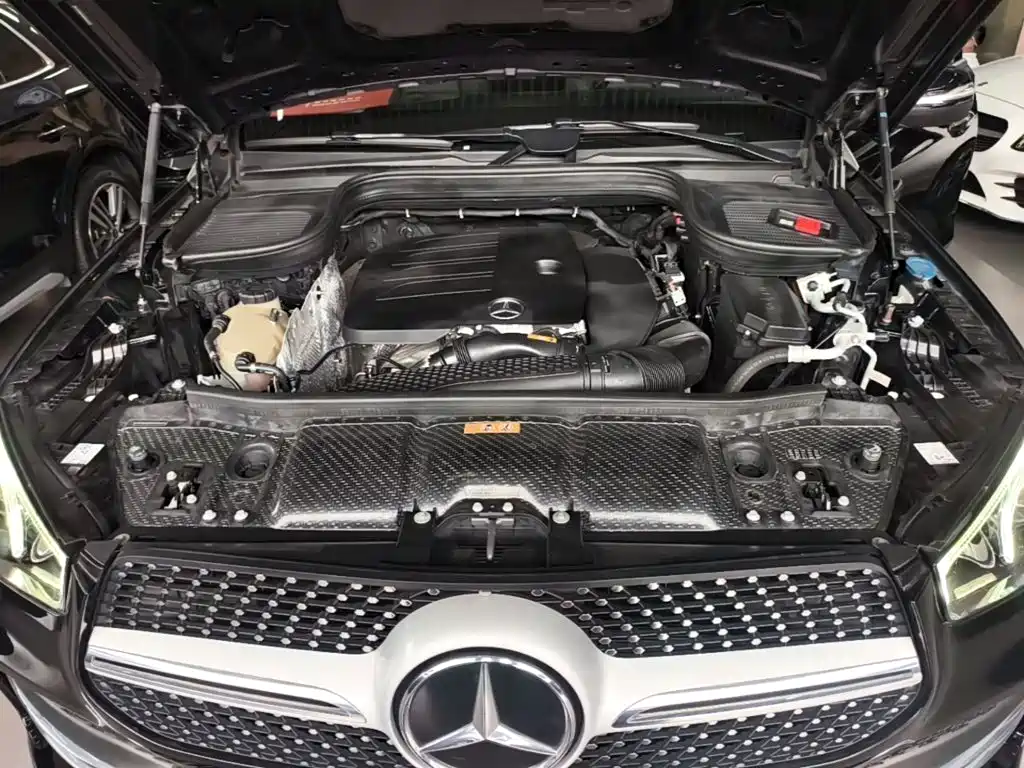 Mercedes-Benz GLE (Import) — фото 20