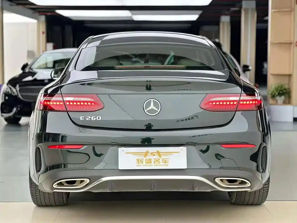 Mercedes-Benz E-Class (Import) — фото 9