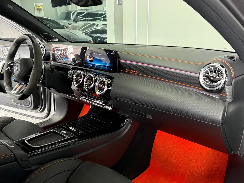 Mercedes-Benz A-Class AMG (Import) — фото 15