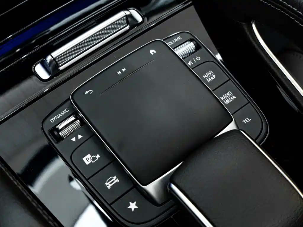 Mercedes-Benz GLE (Import) — фото 20
