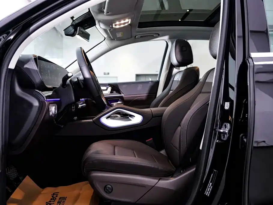 Mercedes-Benz GLE (Import) — фото 26
