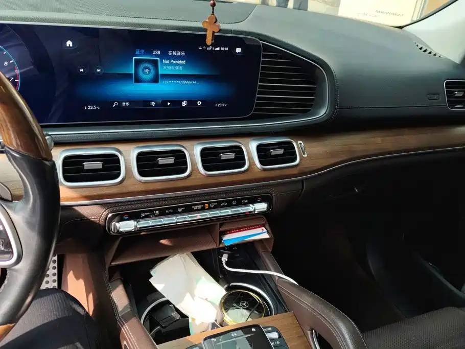 Mercedes-Benz GLS — фото 13