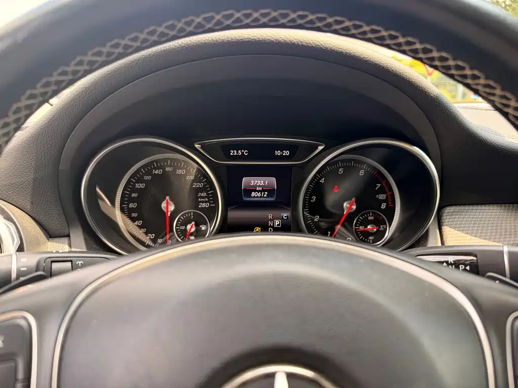 Mercedes-Benz GLA — фото 4