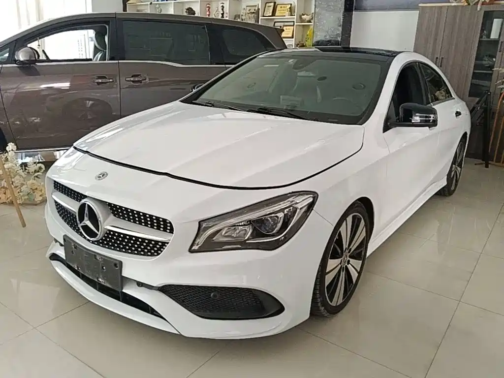 Mercedes-Benz CLA (Import) — фото 2