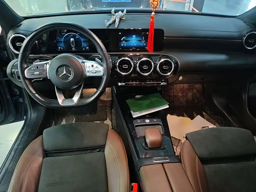 Mercedes-Benz A-Class — фото 10