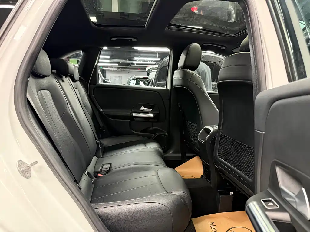 Mercedes-Benz B-Class — фото 13