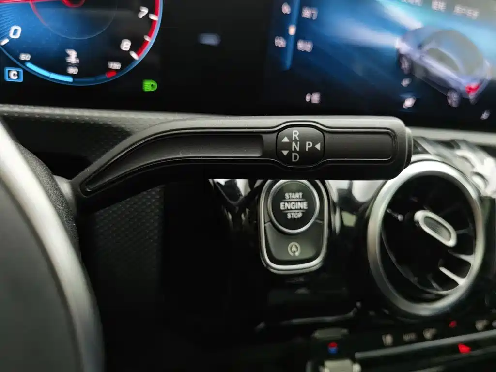 Mercedes-Benz A-Class — фото 13