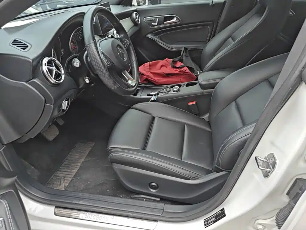 Mercedes-Benz CLA (Import) — фото 15