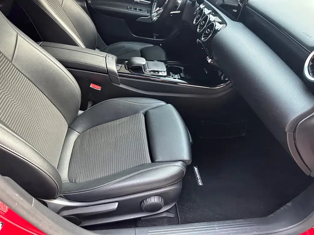 Mercedes-Benz A-Class (Import) — фото 19