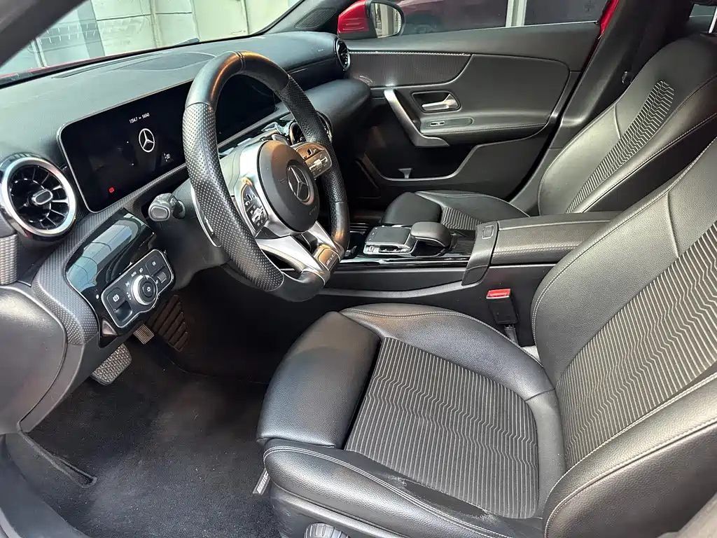 Mercedes-Benz A-Class (Import) — фото 7