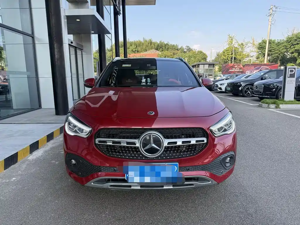 Mercedes-Benz GLA — фото 2