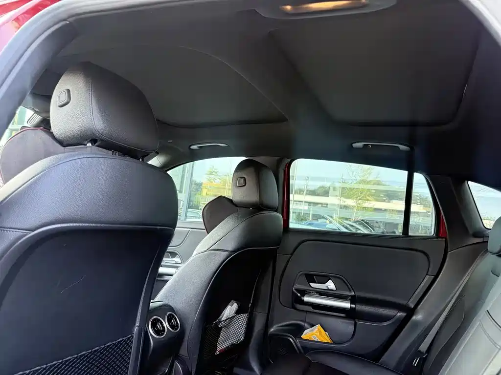 Mercedes-Benz GLA — фото 5