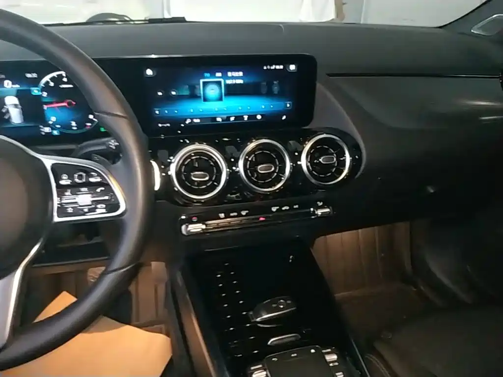 Mercedes-Benz B-Class — фото 13