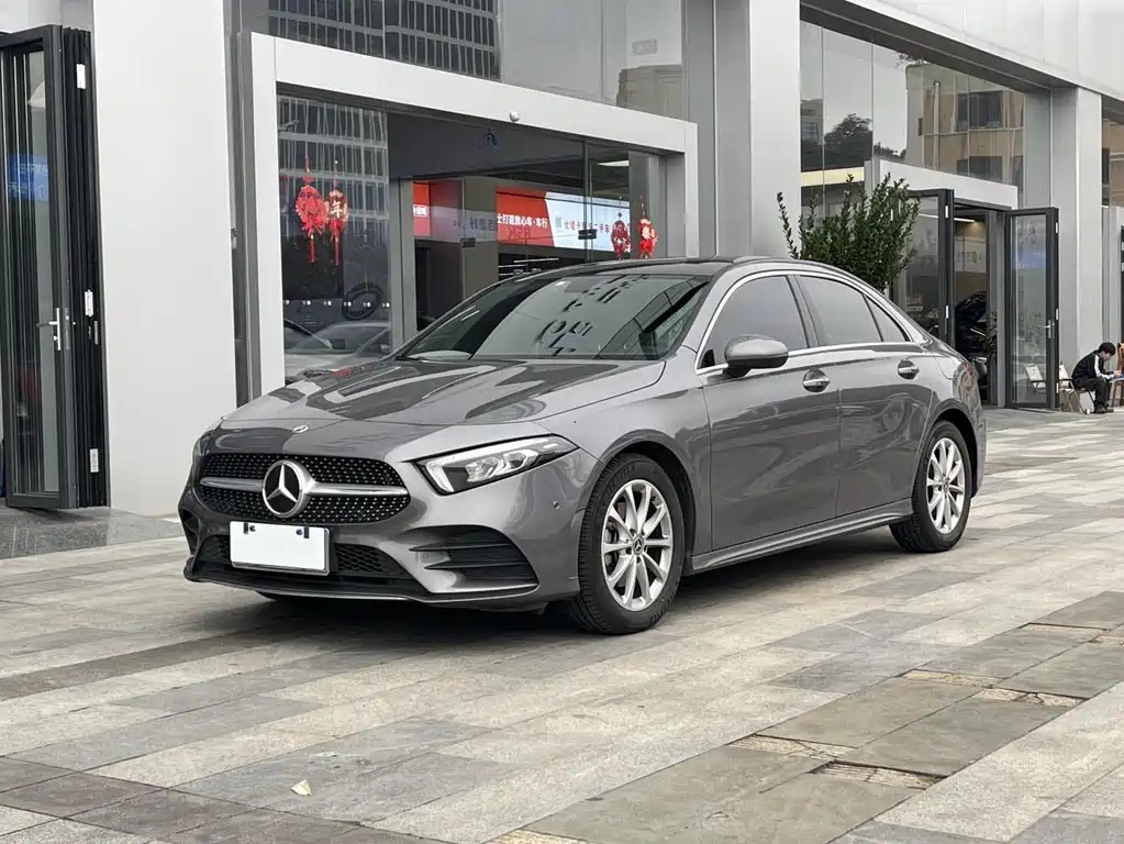 Mercedes-Benz A-Class — фото 21