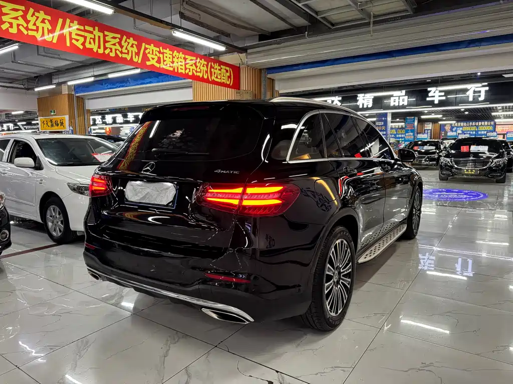 Mercedes-Benz GLC — фото 11