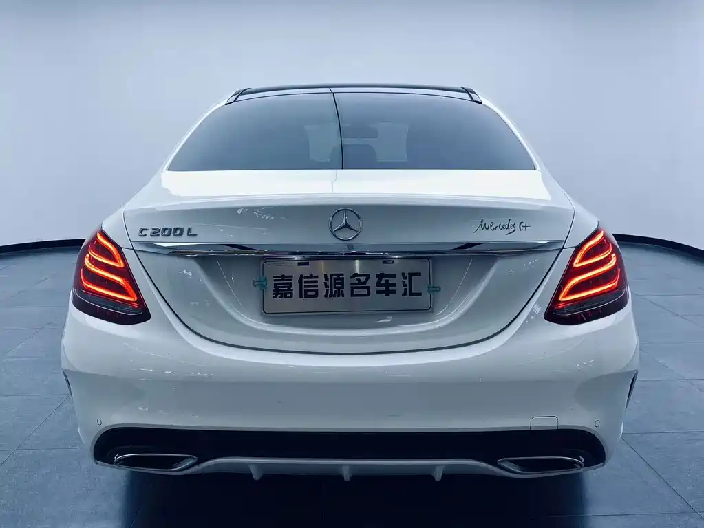 Mercedes-Benz C-Class — фото 11