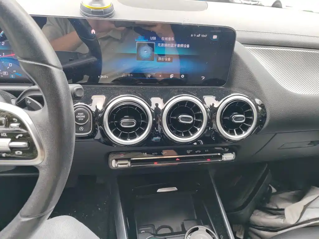 Mercedes-Benz GLA — фото 14