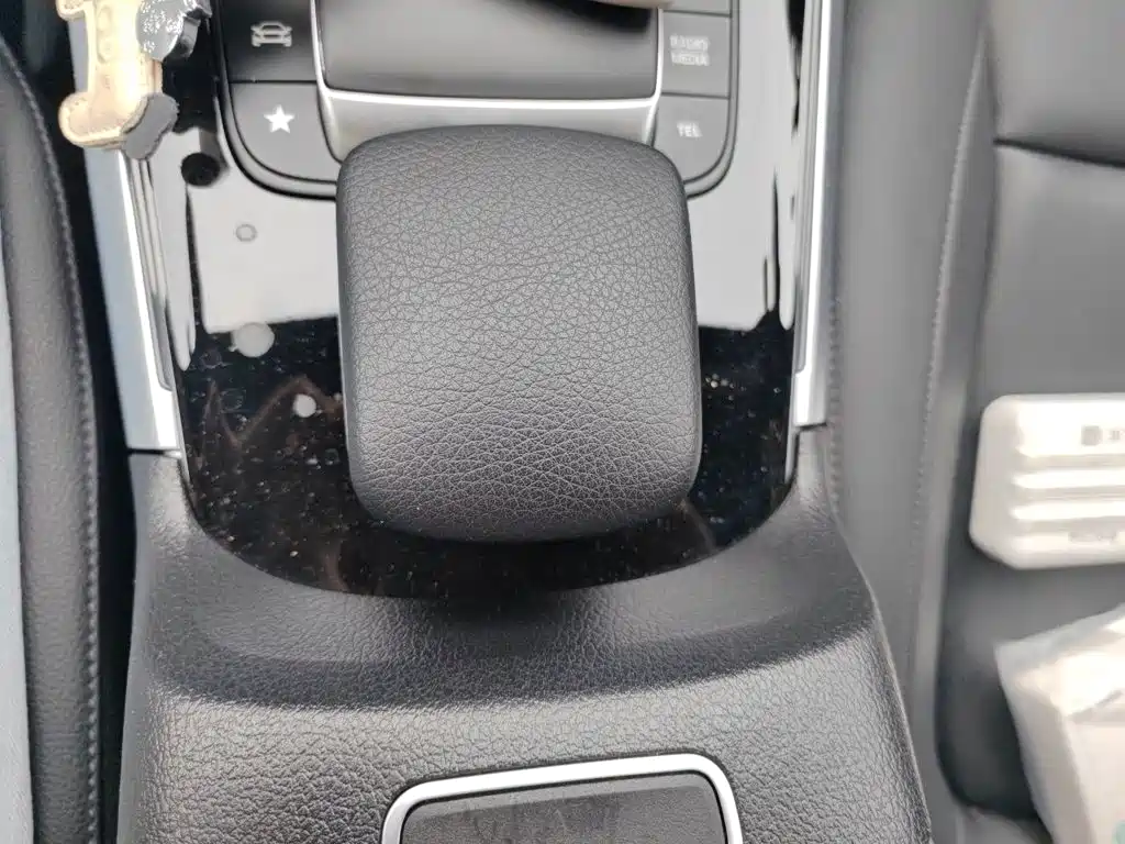 Mercedes-Benz GLA — фото 15