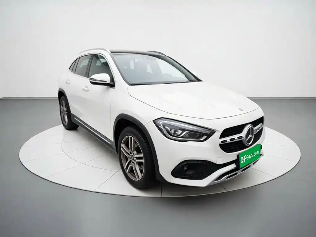 Mercedes-Benz GLA — фото 3