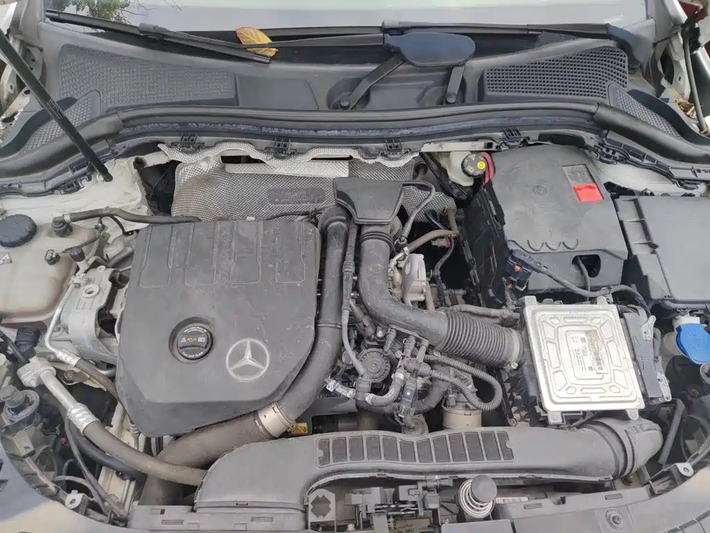 Mercedes-Benz GLA — фото 21