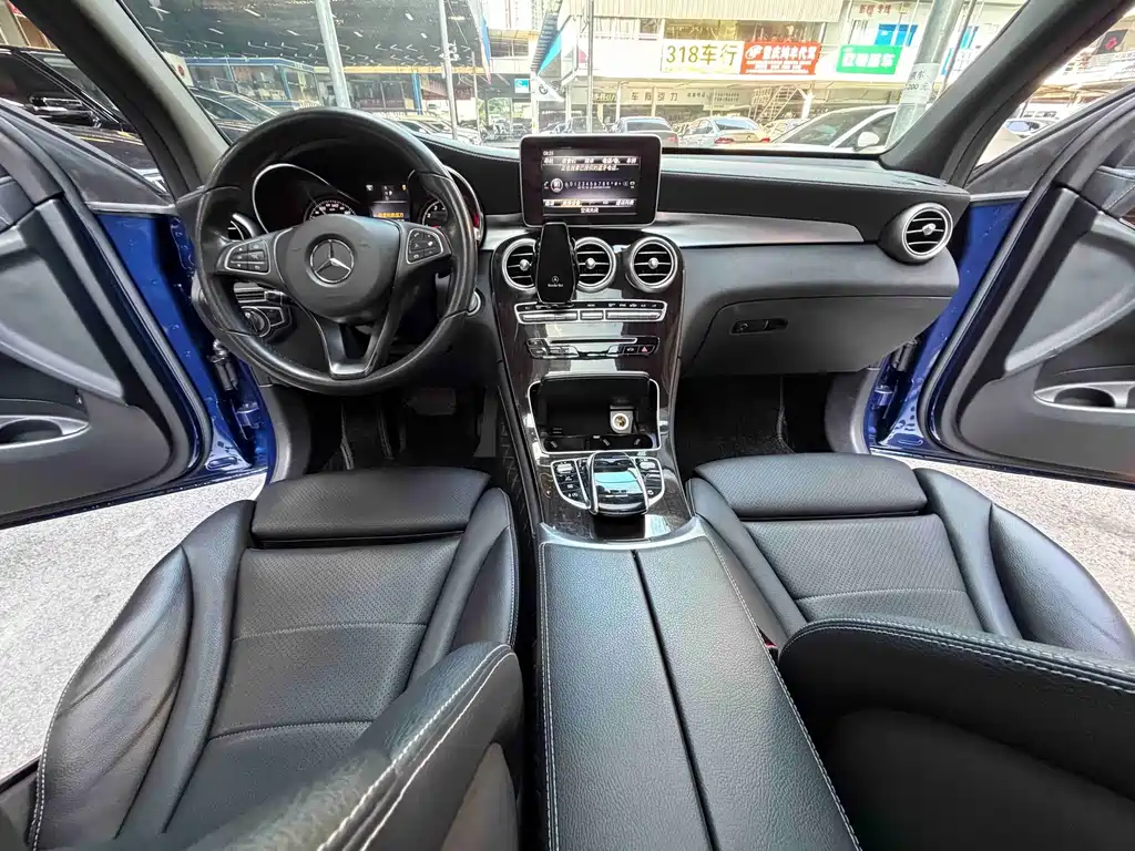 Mercedes-Benz GLC — фото 16
