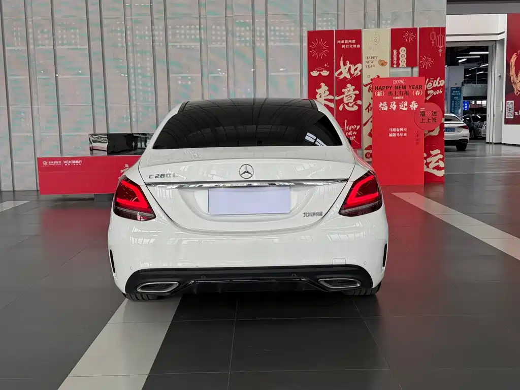 Mercedes-Benz C-Class — фото 10