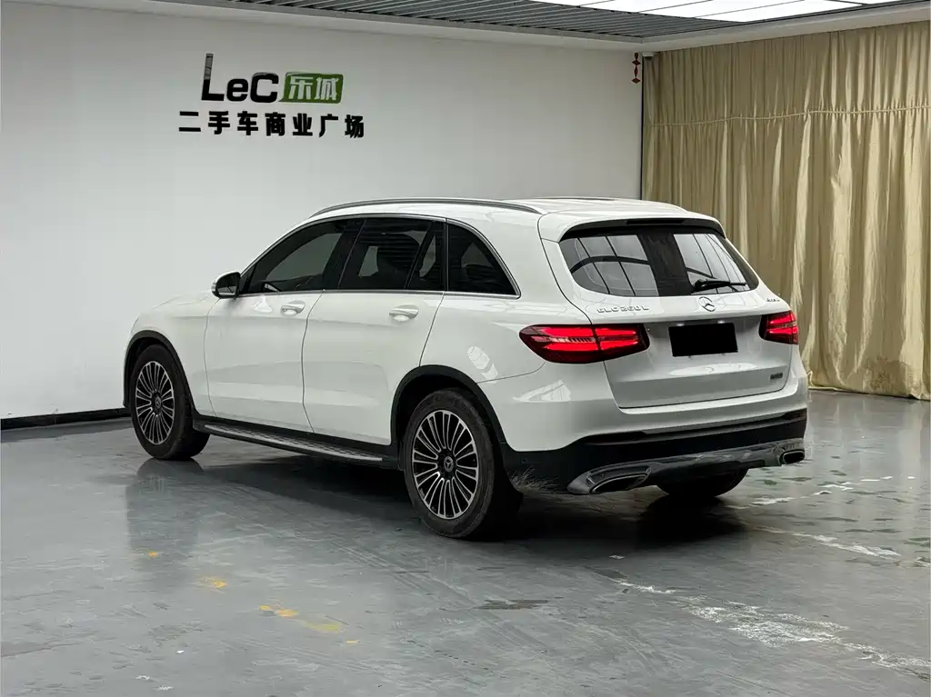 Mercedes-Benz GLC — фото 6