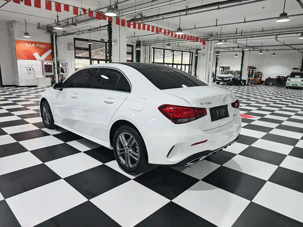 Mercedes-Benz A-Class — фото 7