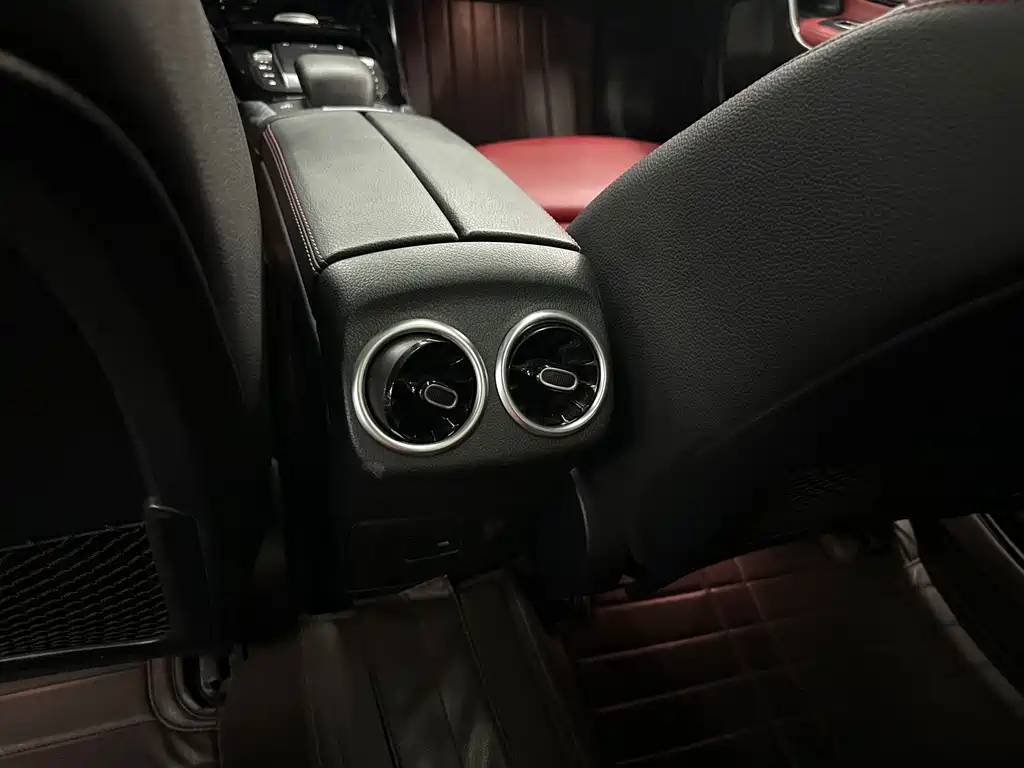 Mercedes-Benz A-Class AMG — фото 10